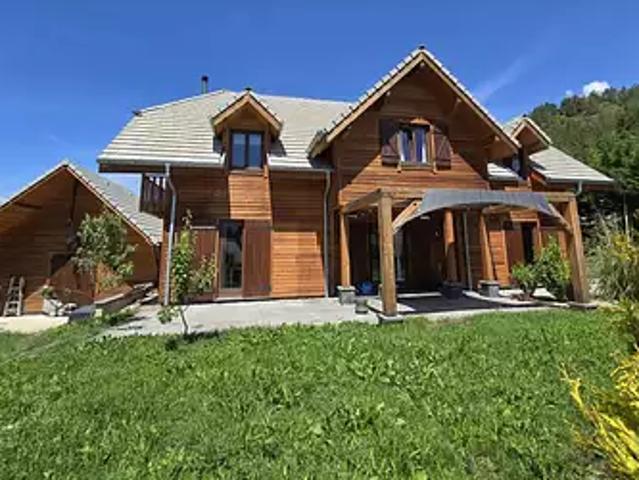 Savines le Lac 05160 Achat / Vente maison 9 pièces t9