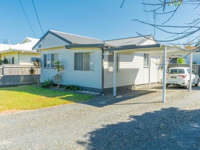Sawtell Village Beach Cottage