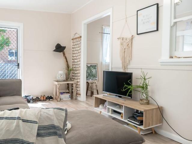 Sawtell Village Beach Cottage