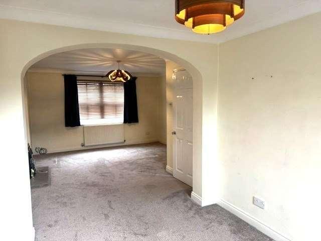 Sawyers Court, Middle Street North, YO25