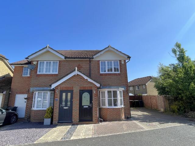 Saw Lodge Field, Park Farm TN23, 2 bed semi detached house to rent, £1,300 pcm | PrimeLocation