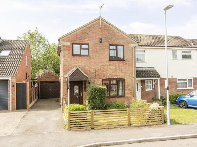 Sawbrook, Fleckney 3 bed house to rent £1,250 pcm £288 pw