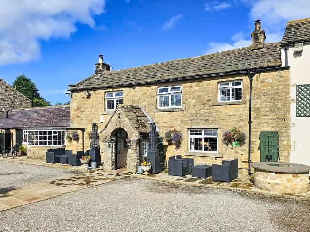 Sawley Arms, Sawley HG4, 1 bed flat to rent, £1,495 pcm | PrimeLocation