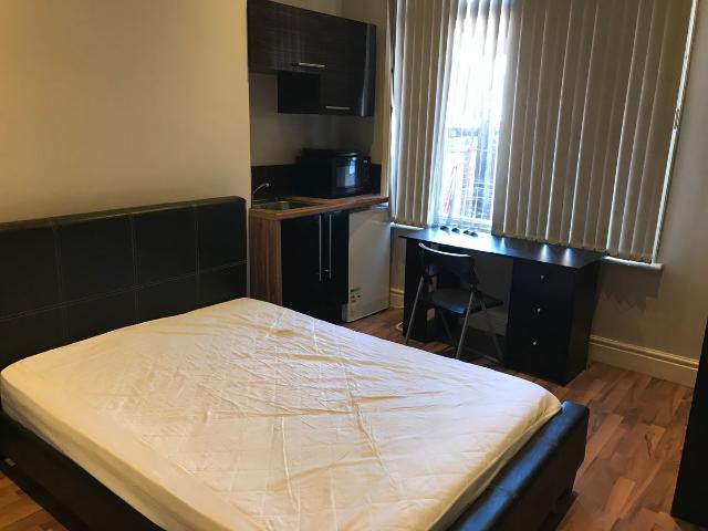 Saxby Street, Leicester LE2, Studio to rent, £800 pcm | PrimeLocation