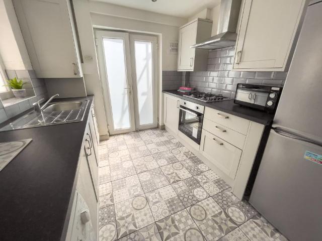 Saxony Road, L7 8RU, 4 bed terraced house to rent £550 pcm £127 pw