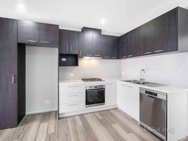 Say Ciao Bella to a Modern & Central Apartment