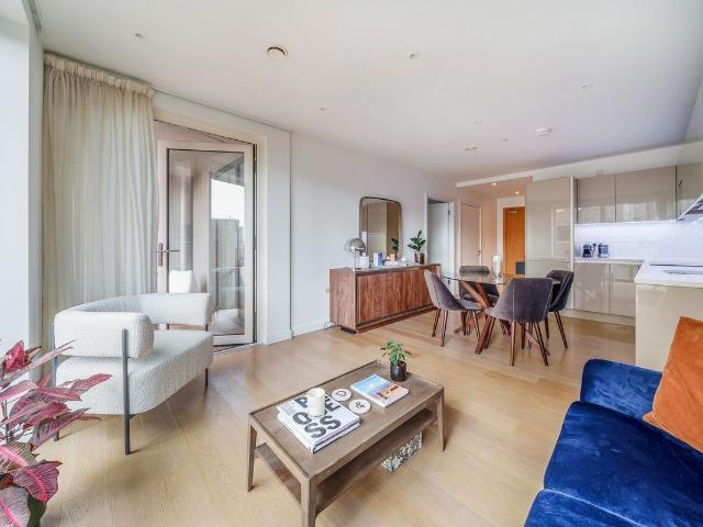 Sayer Street, London SE17, Elephant And Castle, London, 1 bed flat to rent, £2,900 pcm | PrimeLocation