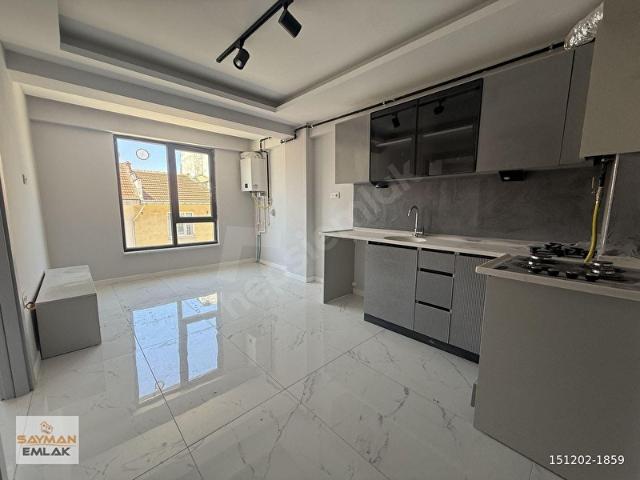 SAYMAN'DAN MERKEZDE KİRALIK ULTRA LÜKS 1+1 DAİRE