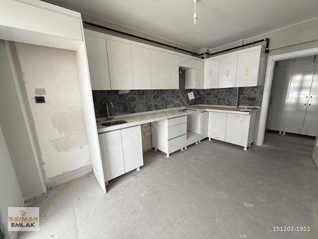 SAYMAN'DAN TOKİ DE SATILIK SIFIR 2+1 LÜKS DAİRE