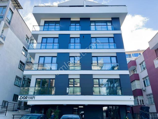 Sbell'den Cinnah Caddesi Yakını Yeni Binada 3.kat Ön Cephede 1+1