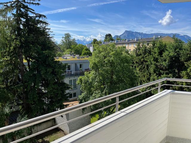 Sbg. Stadt, am Glanbach, gepflegte, elegante Garconniere mit Loggia