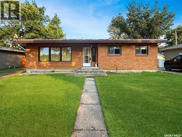 Se 477 3Rd Avenue Se, Swift Current, SK, S9H 3K9 house for sale | Listing ID SK045317 | Royal LePage