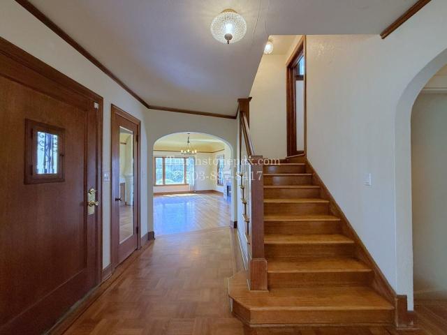 SE 130th Ave. 3 Bedroom Apartment for Rent at 1397 Se 130th Ave, Portland, OR 97233 Mill Park