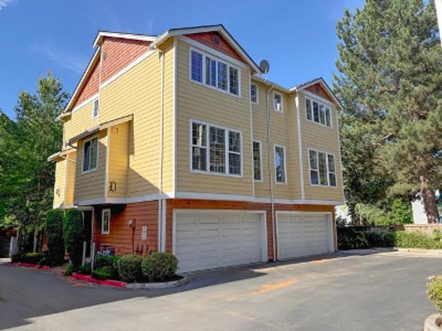 SE 240th St Unit D2