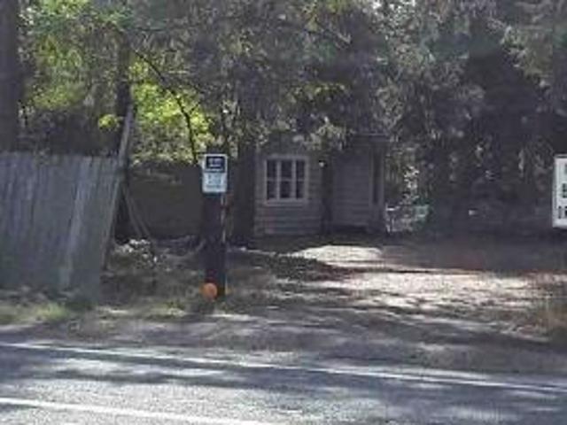 SE 272nd St
