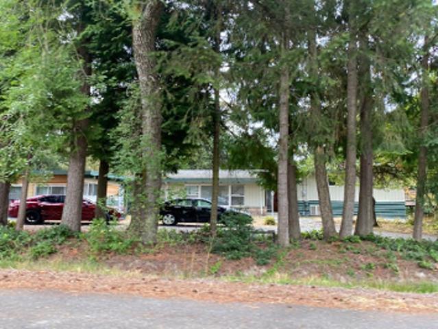 SE 282nd St