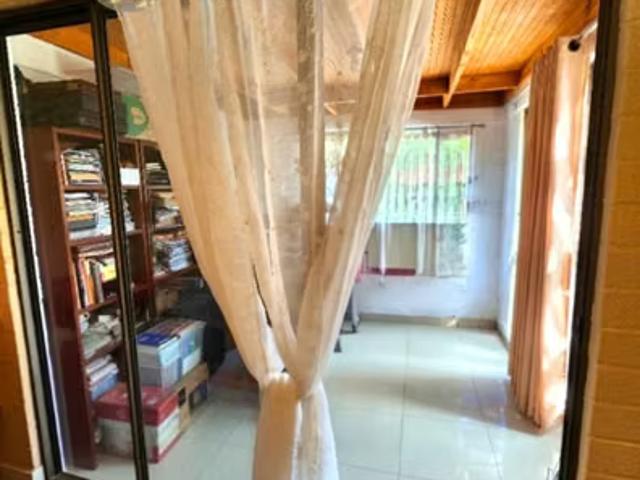 Se vende 3.650 UF propiedad en Alto el Manzano, Ti | 4 dormitorios por 3650.00 en Tiltil