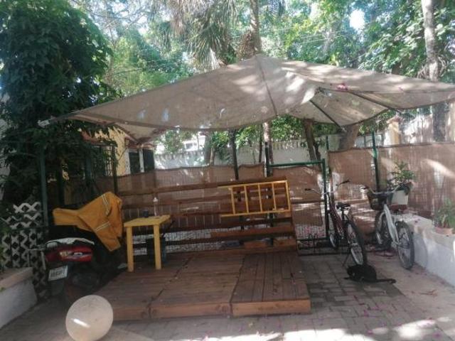 SE VENDE TERRENO CON USO DE SUELO COMERCIAL, CENTRICO