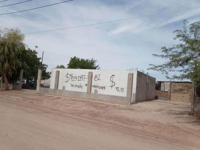SE VENDE TERRENO CON CASA