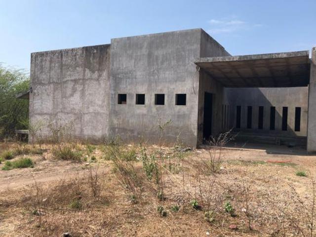 SE VENDE TERRENO DE DOS HECTÁREAS EN LA SALIDA A IMALA