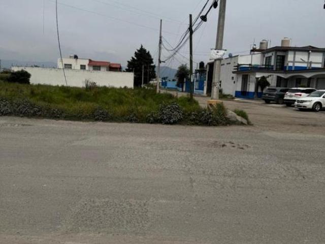 SE VENDE TERRENO DE EJIDO EN ESQUINA EN TOLUCA AVENIDA DE LAS PARTIDAS ALTURA CERRILLO