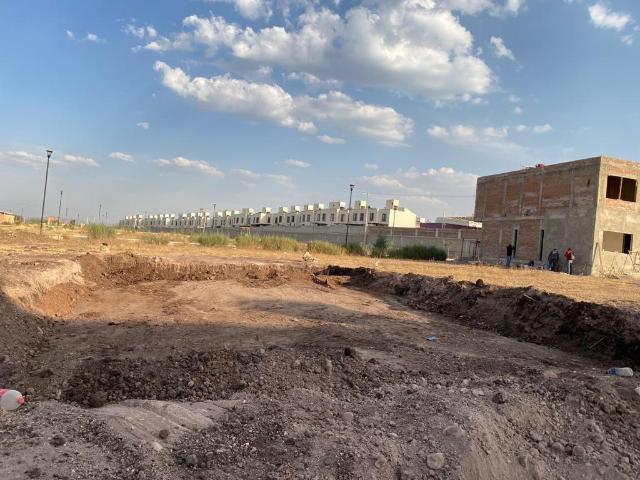 Se Vende Terreno de 132 m2 en Altos del Mirador a 10 m del Centro de Qro