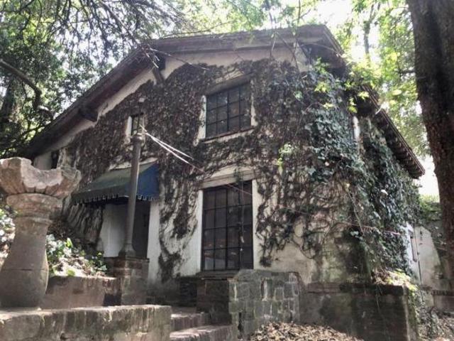 Se vende terreno en Calzada del Desierto de los Leones