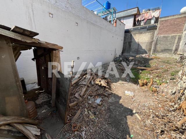 SE VENDE TERRENO EN CERRADA