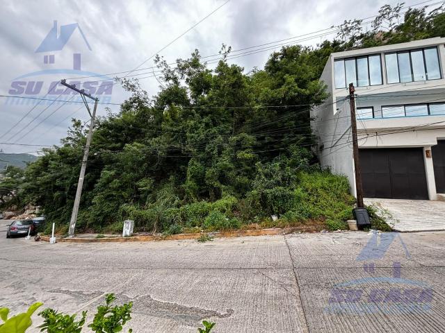 SE VENDE TERRENO EN COL. ALTA ICACOS, ACAPULCO