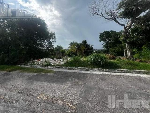 SE VENDE TERRENO EN EL CERRO DE LA EMINENCIA, CAMPECHE