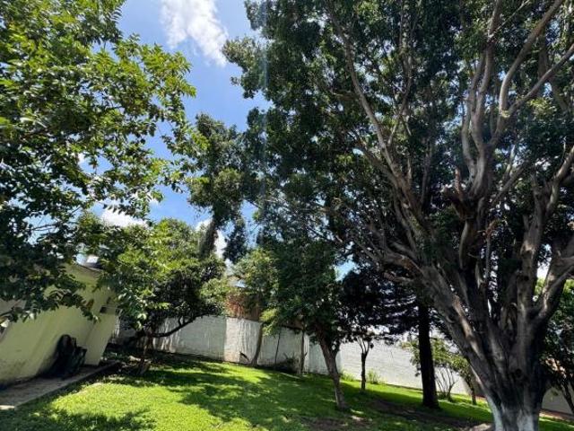 SE VENDE TERRENO EN JARDINES DE LOS BELENES