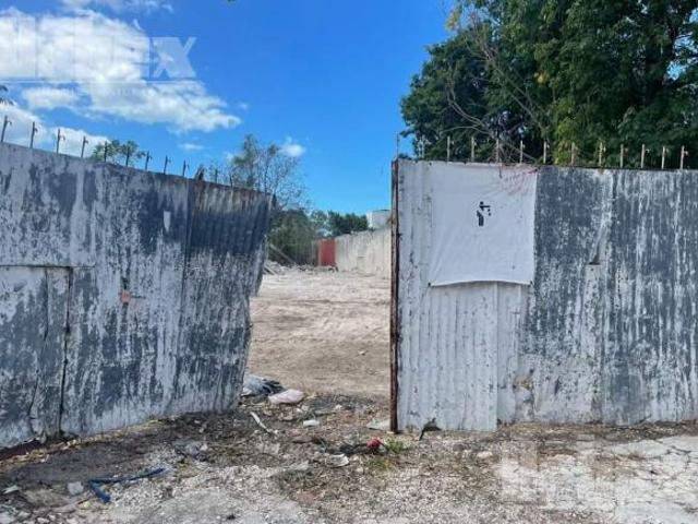 SE VENDE TERRENO GRANDE EN SANTA ANA, A 50 MTS DE LA AV. GOBERNADORES EN CAMPECHE