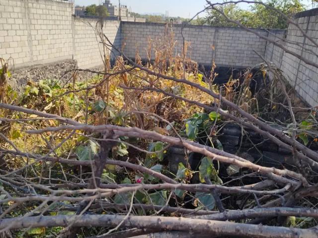 Se vende terreno plano bardeado en Milpillas