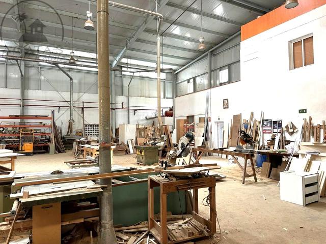 Se vende un NAVE INDTUSTRIAL y de almacenamiento de 1.034 m². 1034m² Buenavista del Norte