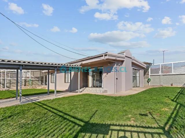 Se vende una obra maestra remodelada en villa alemana