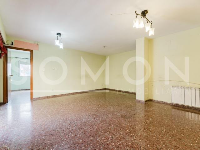 SE VENDE VIVIENDA EN LA CALLE GUARDIA CIVIL