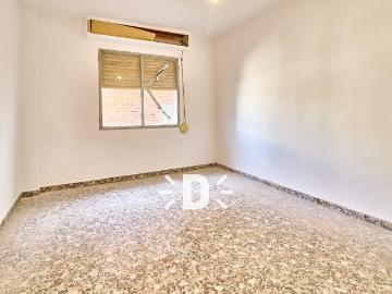 SE VENDE VIVIENDA EN LA POBLA LLARGA