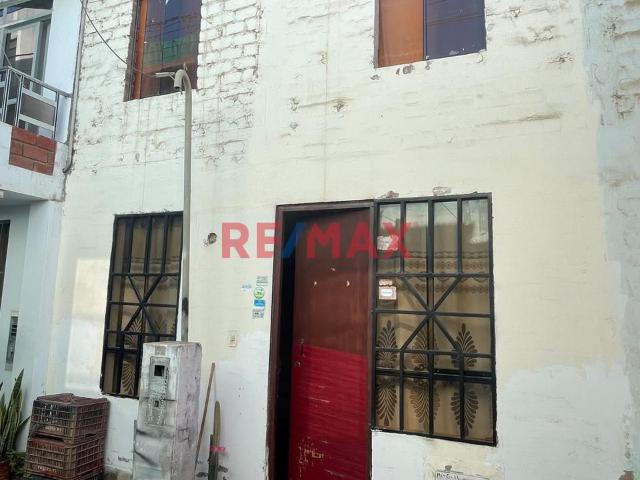 Se Vende Acogedora Casa En Urb. Los Viñedos – Chincha