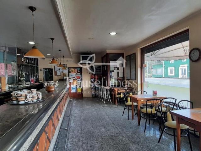 Se vende activo inmobiliario multifuncional situado en la Ca. 1170m² Narón