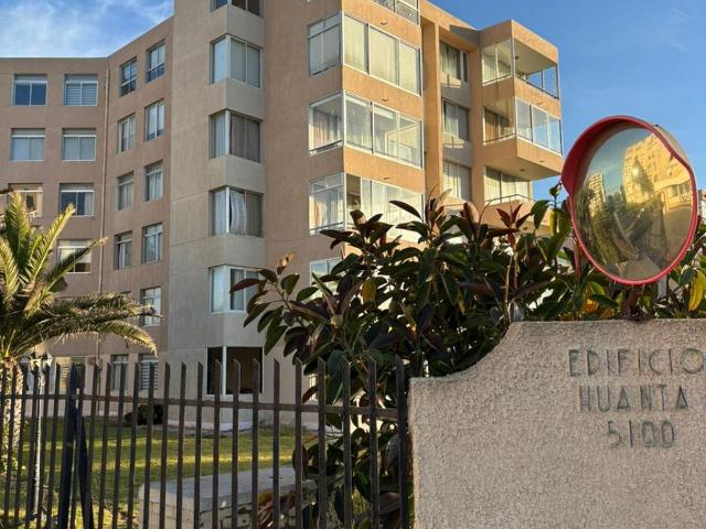 SE VENDE AMPLIO DEPARTAMENTO EN AVENIDA DEL MAR, LA SERENA