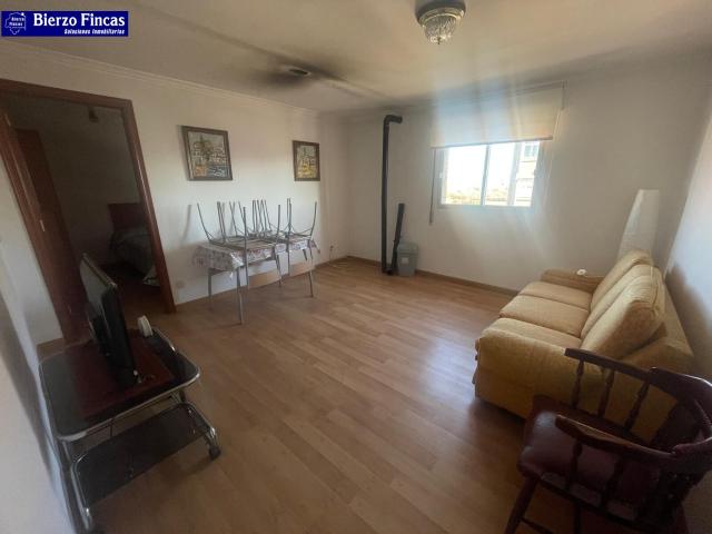 SE VENDE PISO EN VILLAQUILAMBRE