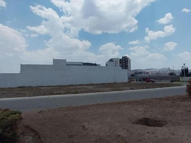 Se vende amplio terreno en Privada exclusiva en Zona Plateada, Pachuca, Hidalgo