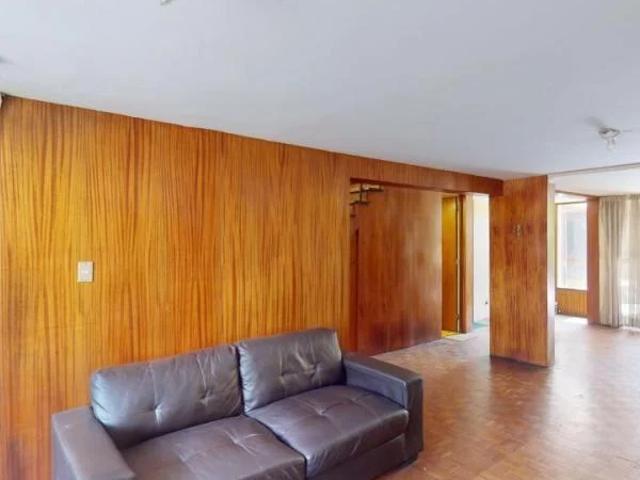 Se vende amplia casa en tahuaycani