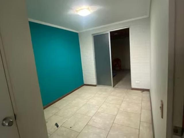 Se Vende Amplia Casa En La Calera | 4 dormitorios por 132000. 00 en Calera