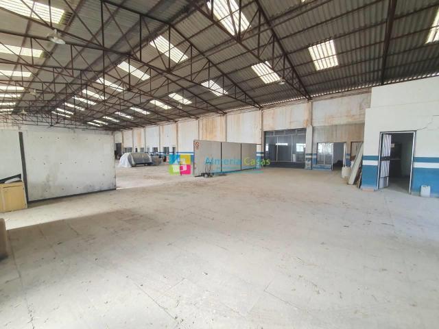 Se vende amplia nave industrial en Olula del Rio. Este enorm. 1700m² Olula del Río