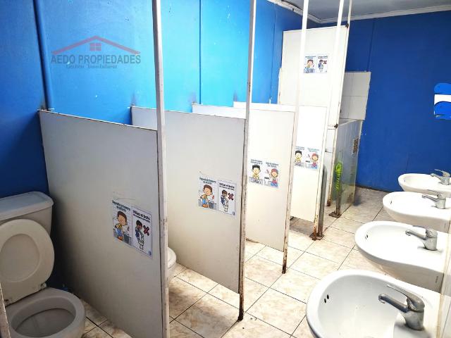 Se Vende Amplia Propiedad Acondicionada como Jardín Infantil en la comuna de La Calera. 3 Dormitorios por 2000.00 en Calera