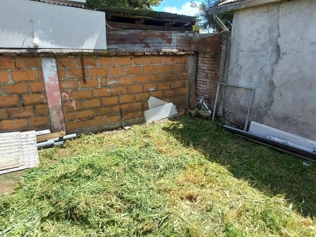 Se Vende Amplia Propiedad Esquina en Molina | 2 dormitorios por 125000. 00 en Molina