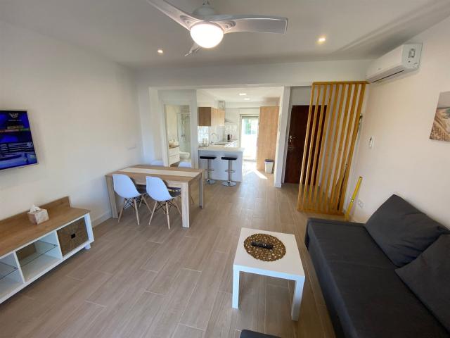 Se vende apartamento en Denia, en el km. 1 de distancia de l. m² Dénia