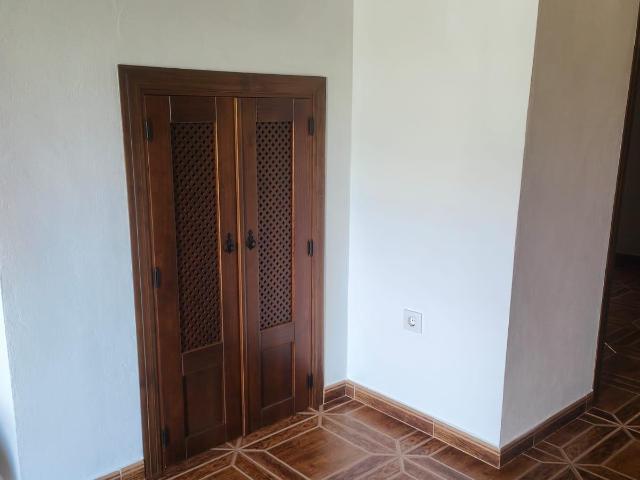 SE VENDE APARTAMENTO NUEVO EN VILLALUENGA DEL ROSARIO