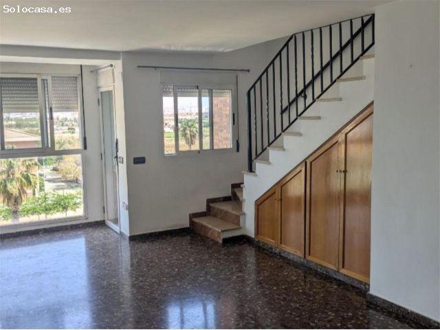 Se vende ático duplex en Benetusser, Valencia
